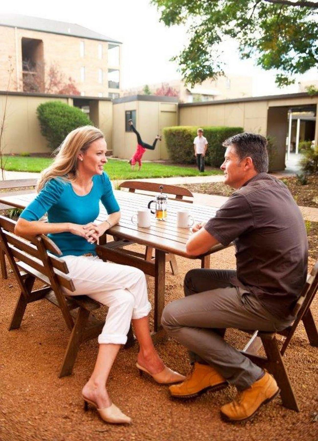 Oxley Court Serviced Apartments Canberra Exteriör bild