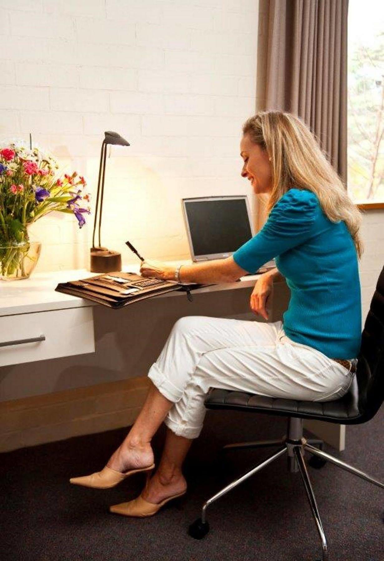Oxley Court Serviced Apartments Canberra Exteriör bild